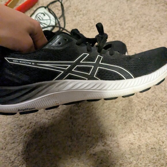 Oasics women's size 9 - Picture 1 of 3